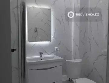 3-комнатная квартира, этаж 3 из 4, 100 м², миниатюра 10