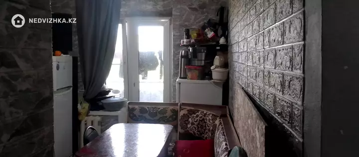 2-комнатная квартира, этаж 5 из 5, 38 м², фотография 3