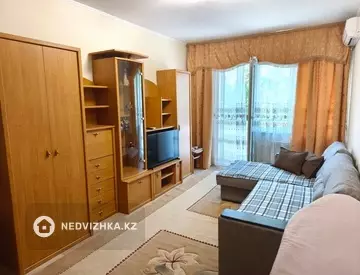 1-комнатная квартира, этаж 2 из 9, 42 м², На длительный срок, миниатюра 6