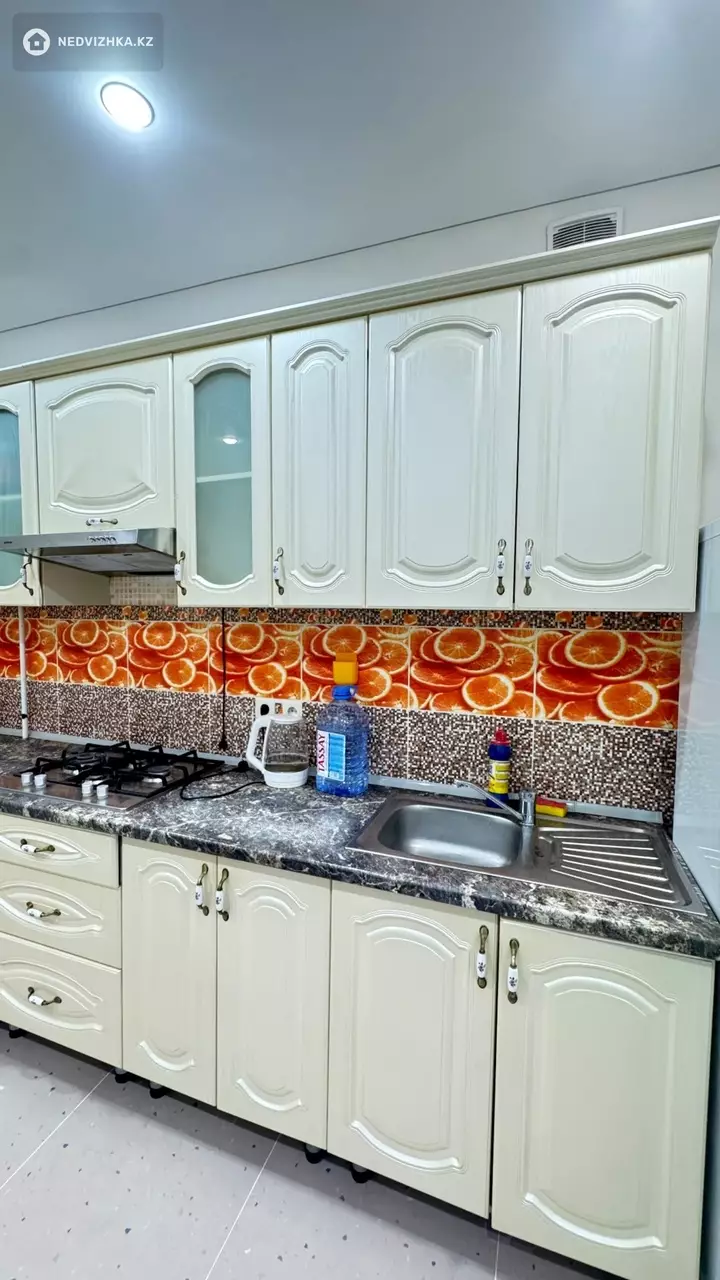 2-комнатная квартира, этаж 1 из 9, 58 м², Посуточно, фотография 3