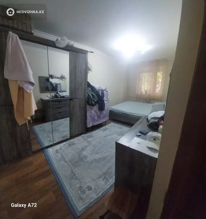 4-комнатная квартира, этаж 1 из 5, 78 м², фотография 2