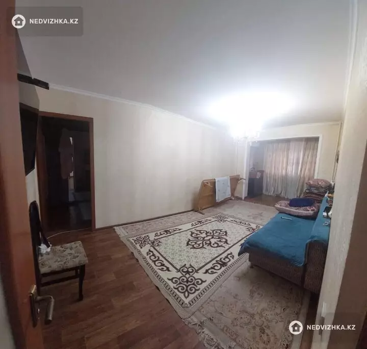 4-комнатная квартира, этаж 1 из 5, 78 м², фотография 3