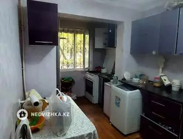 4-комнатная квартира, этаж 1 из 5, 78 м², миниатюра 4