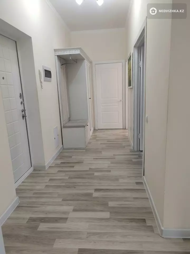 2-комнатная квартира, этаж 6 из 12, 61 м², фотография 4