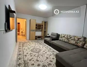 2-комнатная квартира, этаж 2 из 5, 47 м², миниатюра 4