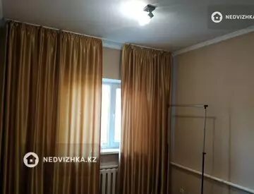 3-комнатная квартира, этаж 3 из 3, 60 м², миниатюра 2
