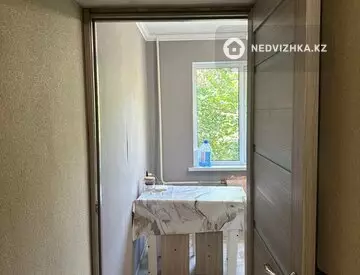 2-комнатная квартира, этаж 2 из 4, 45 м², миниатюра 6