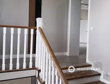 10-комнатный дом, 10 соток, 520 м², миниатюра 2