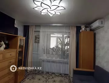 1-комнатная квартира, этаж 8 из 10, 30 м², миниатюра 10