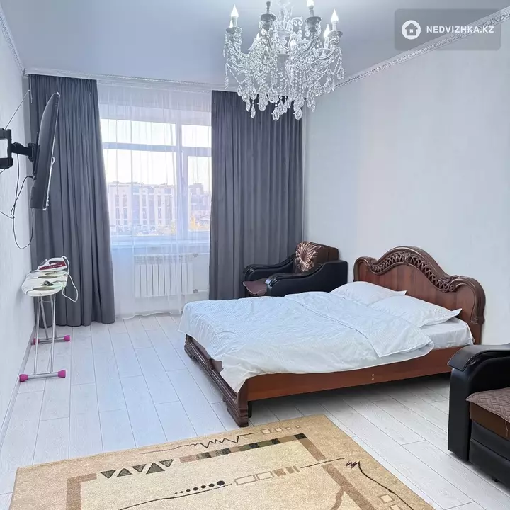 3-комнатная квартира, этаж 5 из 9, 75 м², Посуточно