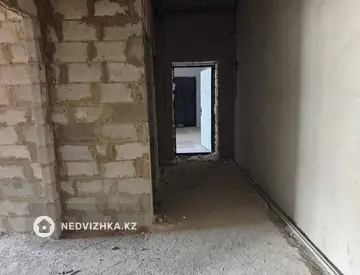 2-комнатная квартира, этаж 4 из 7, 81 м², миниатюра 10