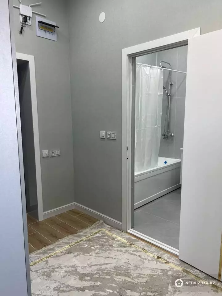 1-комнатная квартира, этаж 5 из 5, 51 м², фотография 3