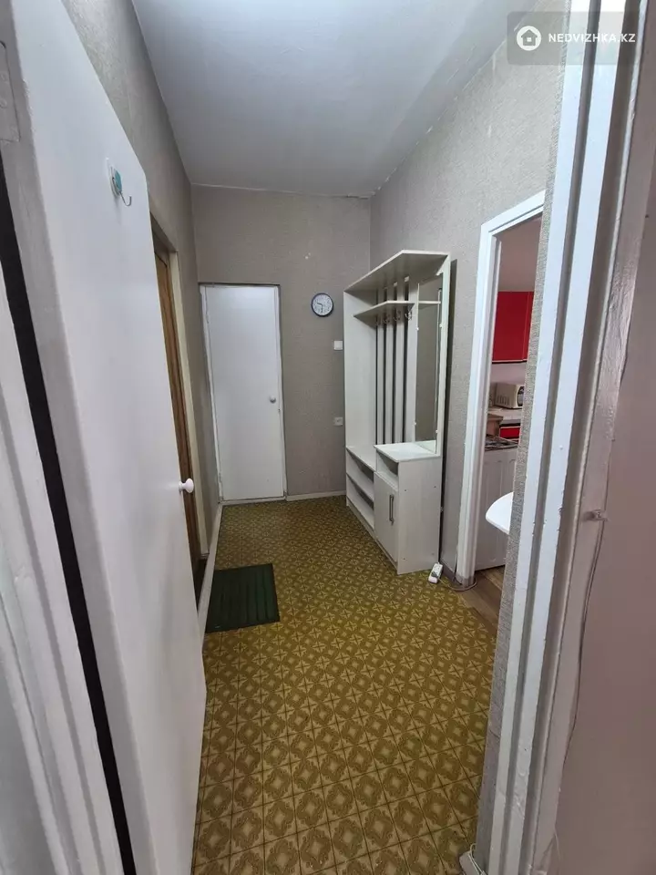 1-комнатная квартира, этаж 6 из 9, 40 м², На длительный срок, 3-фотосурет