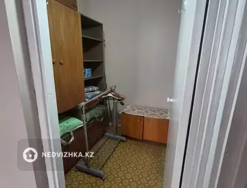 1-комнатная квартира, этаж 6 из 9, 40 м², На длительный срок, миниатюра 4