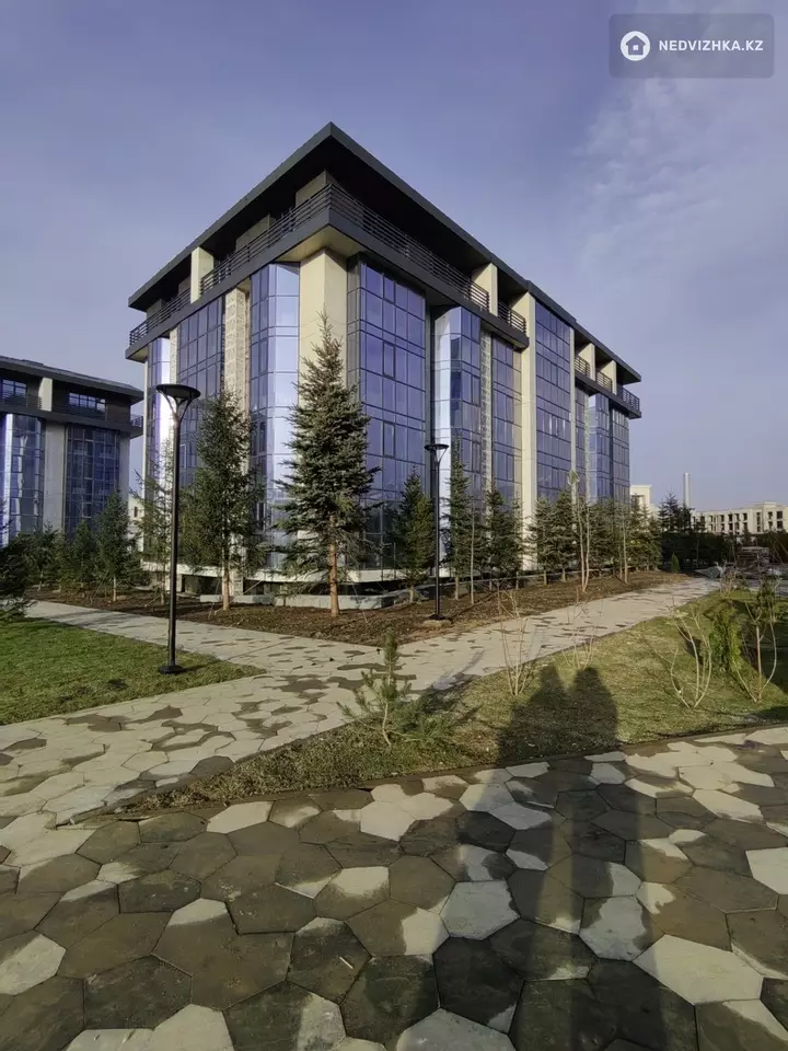 2-комнатная квартира, этаж 3 из 5, 53 м²