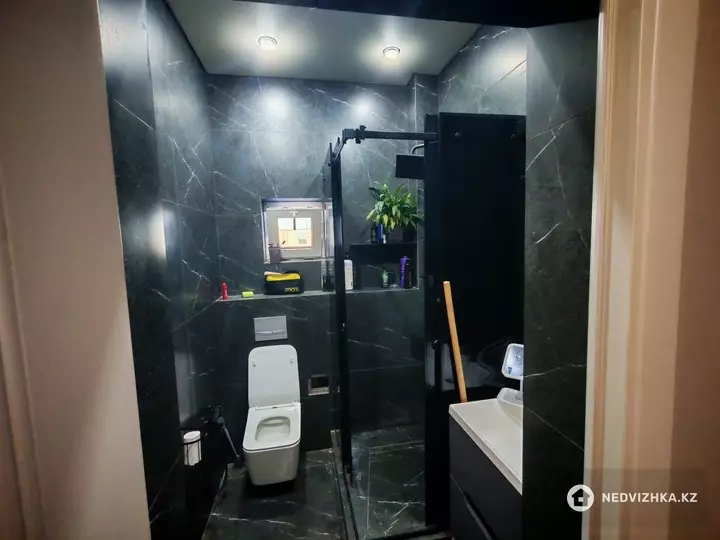 6-комнатный дом, 8 соток, 180 м², фотография 3