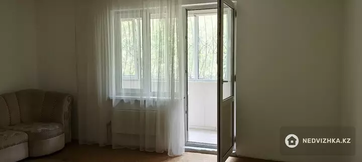 2-комнатная квартира, этаж 1 из 6, 62 м², фотография 5