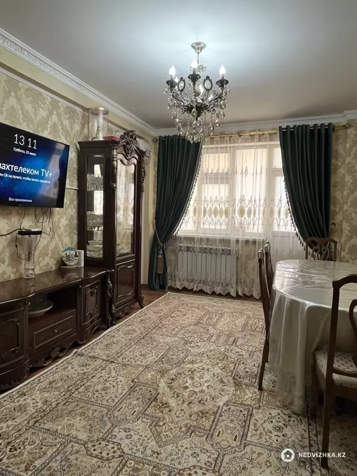 3-комнатная квартира, этаж 1 из 5, 74 м²
