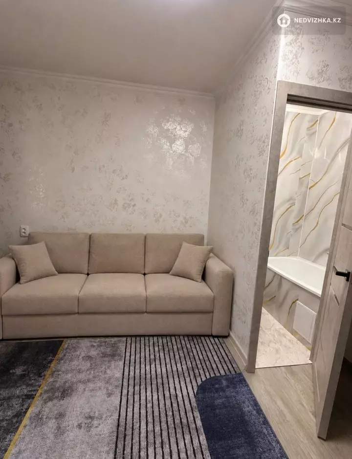 1-комнатная квартира, этаж 2 из 5, 14 м², фотография 2