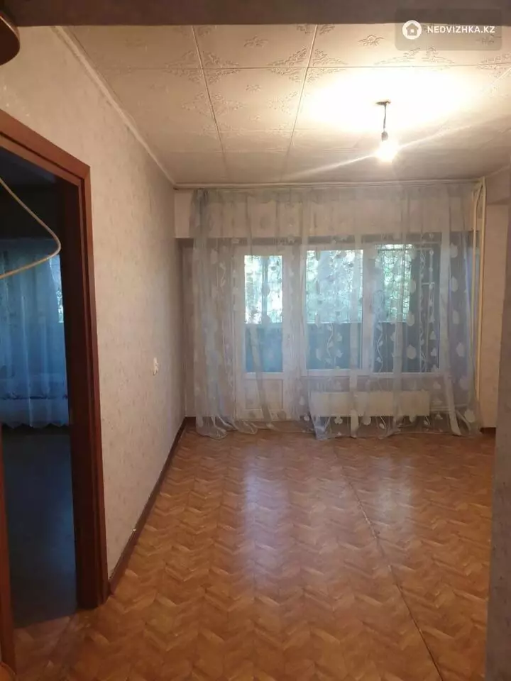 3-комнатная квартира, этаж 1 из 4, 66 м²