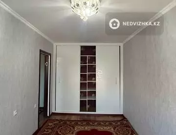 2-комнатная квартира, этаж 4 из 5, 47 м²