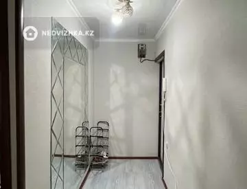 2-комнатная квартира, этаж 4 из 5, 47 м²