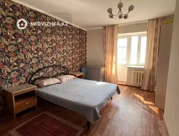 2-комнатная квартира, этаж 6 из 9, 67 м², Посуточно
