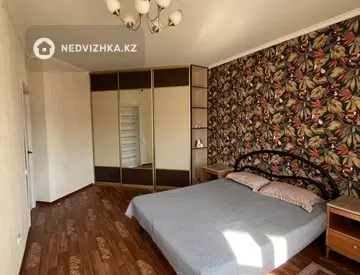 2-комнатная квартира, этаж 6 из 9, 67 м², Посуточно