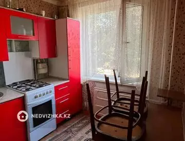2-комнатная квартира, этаж 4 из 5, 47 м²