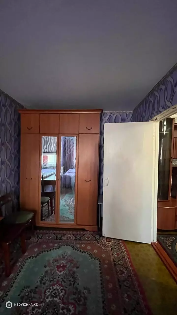 2-комнатная квартира, этаж 4 из 5, 47 м², фотография 4