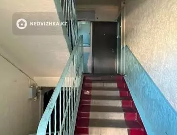 2-комнатная квартира, этаж 4 из 5, 47 м²