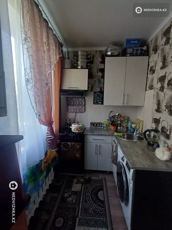 2-комнатная квартира, этаж 1 из 2, 37 м², фотография 2