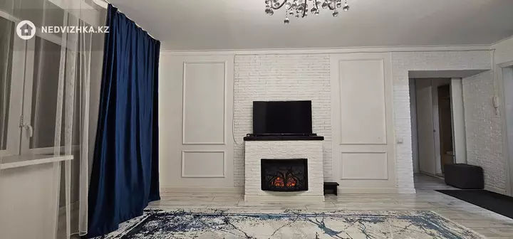 2-комнатная квартира, этаж 3 из 9, 60 м², На длительный срок, фотография 3