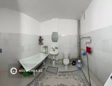 3-комнатная квартира, этаж 5 из 5, 115 м², миниатюра 12