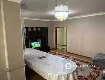 3-комнатная квартира, этаж 5 из 5, 115 м²