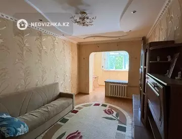 2-комнатная квартира, этаж 2 из 5, 56 м², миниатюра 3