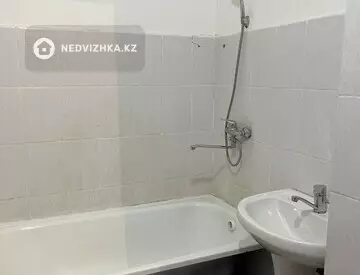 2-комнатная квартира, этаж 1 из 5, 53 м²