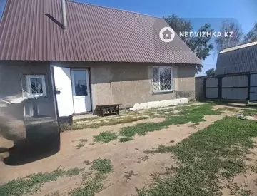 2-комнатный дом, 6 соток, 52 м²