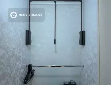 4-комнатная квартира, этаж 3 из 5, 85 м²