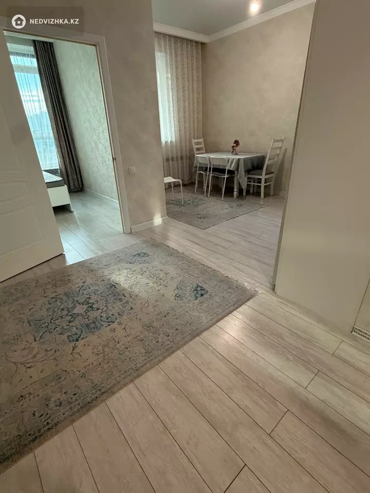 2-комнатная квартира, этаж 7 из 14, 60 м²