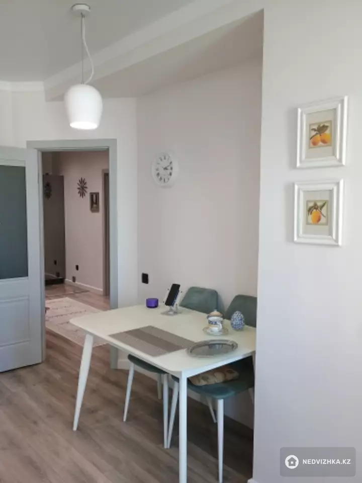 2-комнатная квартира, этаж 7 из 16, 66 м², фотография 2