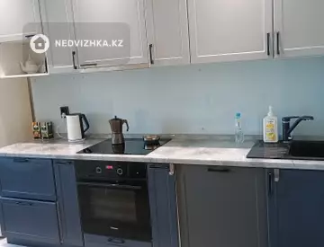 2-комнатная квартира, этаж 7 из 16, 66 м², миниатюра 4