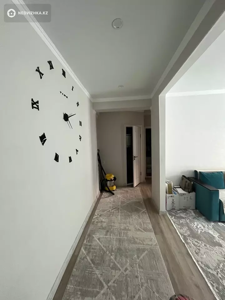 3-комнатная квартира, этаж 1 из 10, 66 м²