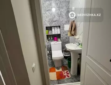 3-комнатная квартира, этаж 1 из 10, 66 м², миниатюра 5