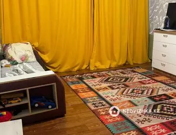 3-комнатная квартира, этаж 10 из 10, 95 м², миниатюра 1