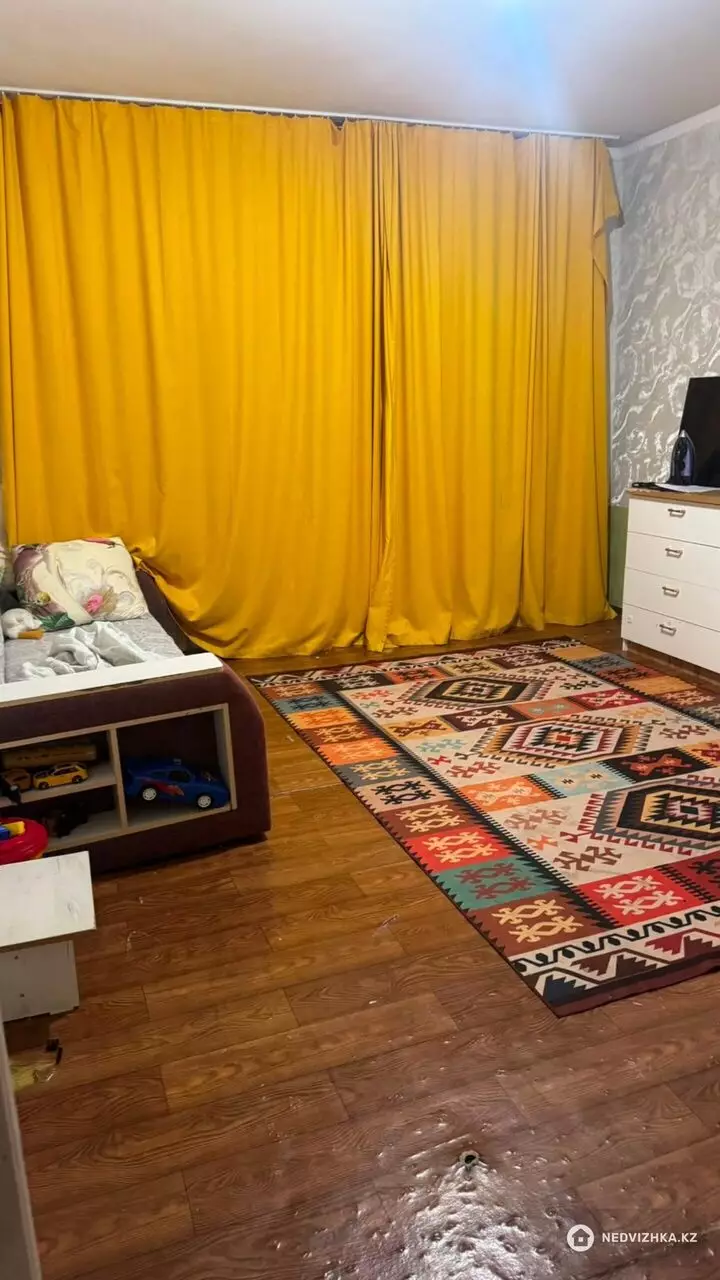 3-комнатная квартира, этаж 10 из 10, 95 м²