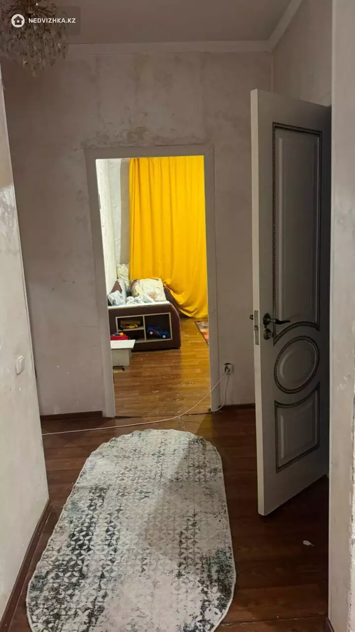 3-комнатная квартира, этаж 10 из 10, 95 м², фотография 2