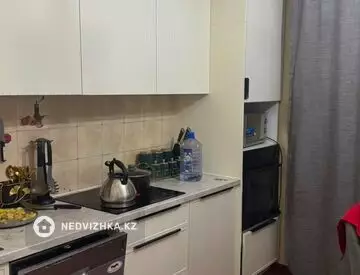 3-комнатная квартира, этаж 10 из 10, 95 м², миниатюра 6