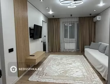 2-комнатная квартира, этаж 3 из 4, 50 м², На длительный срок
