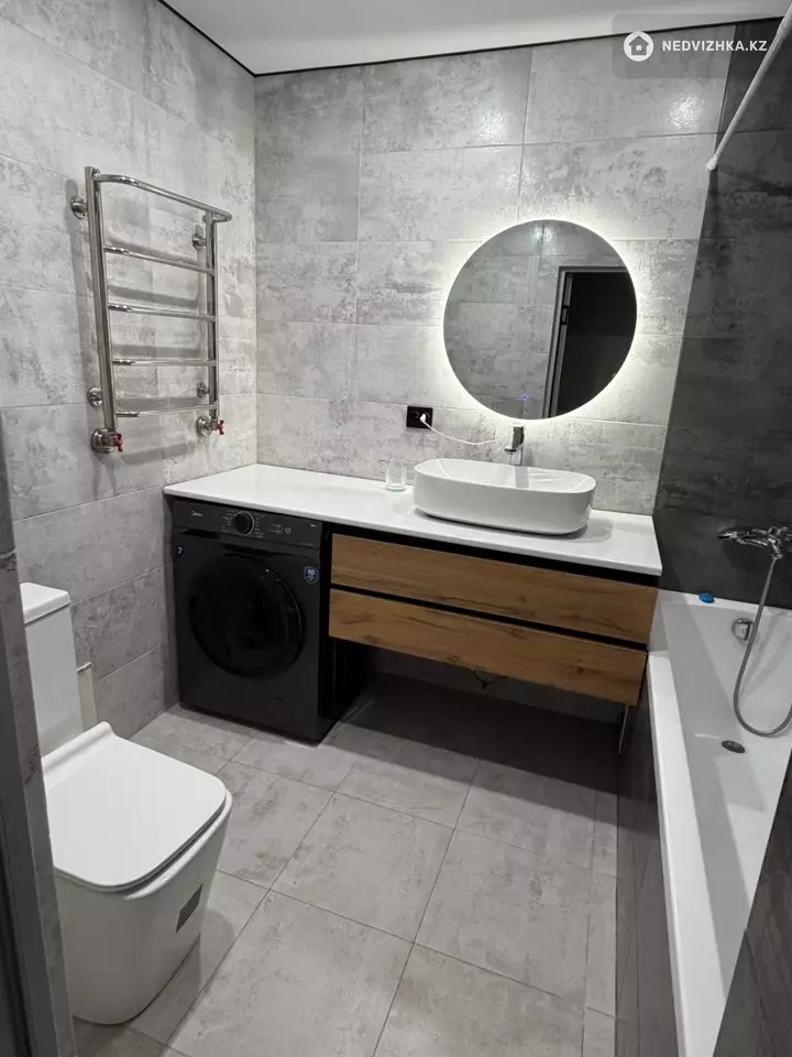 2-комнатная квартира, этаж 3 из 4, 50 м², На длительный срок, фотография 3